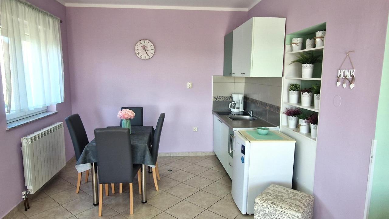 Apartments Ana & Ivan Krk Town Εξωτερικό φωτογραφία