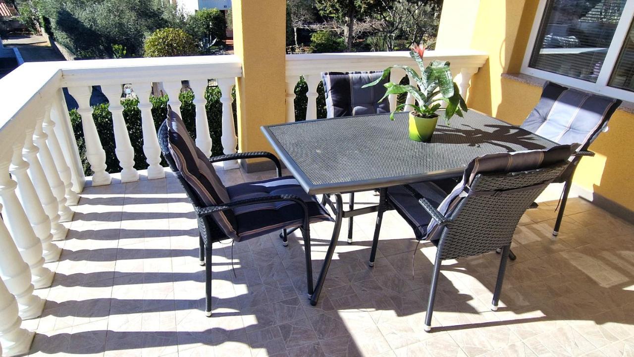Apartments Ana & Ivan Krk Town Εξωτερικό φωτογραφία